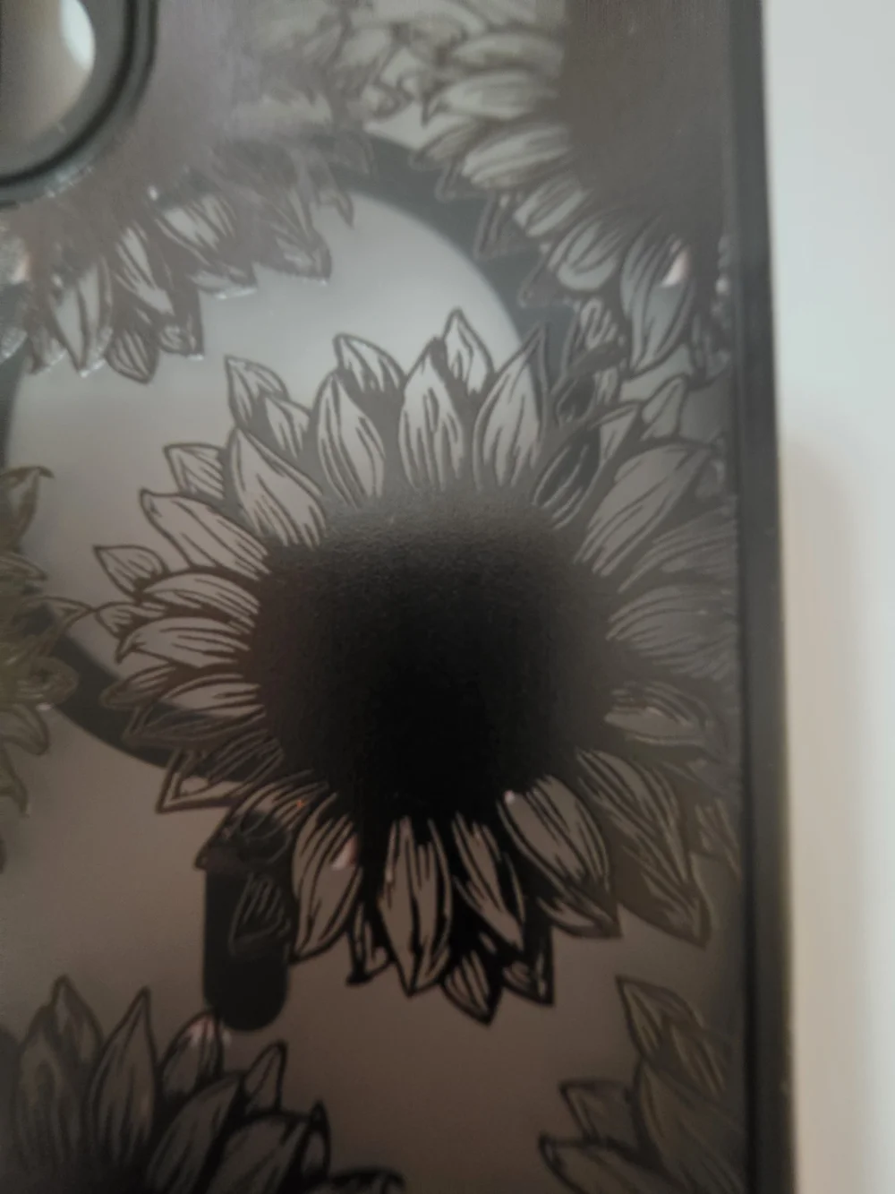 Black Floral Sunflower Phone Case - Compatible Samsung S24 Ultra